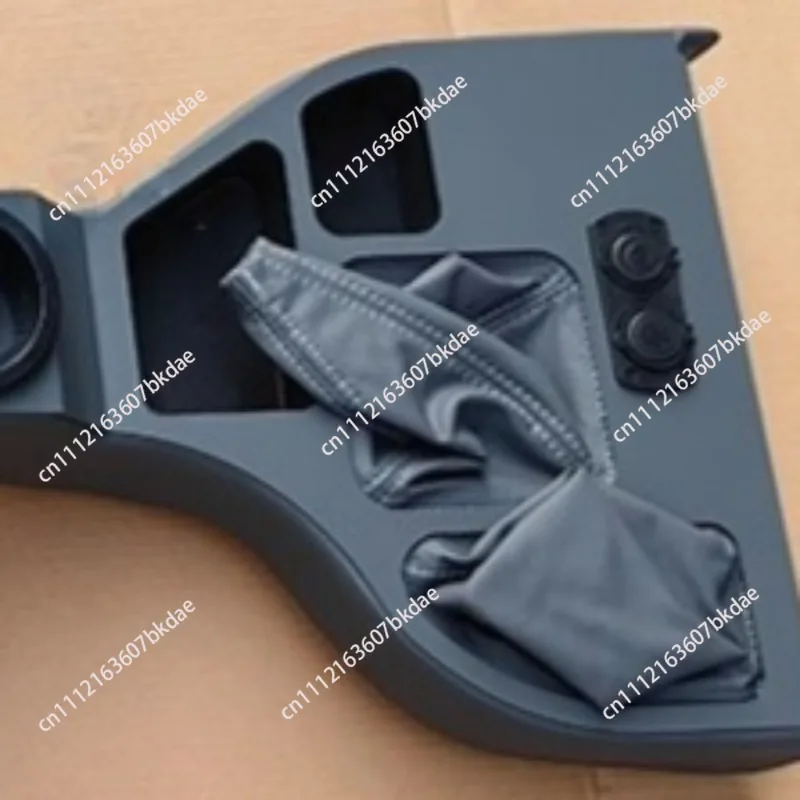 LC79 Interior Roof Storage Box