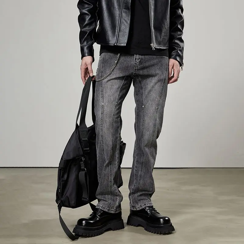 بنطال جينز رجالي فضفاض ذو قصة أرجل مستقيمة باللون البني الأصفر