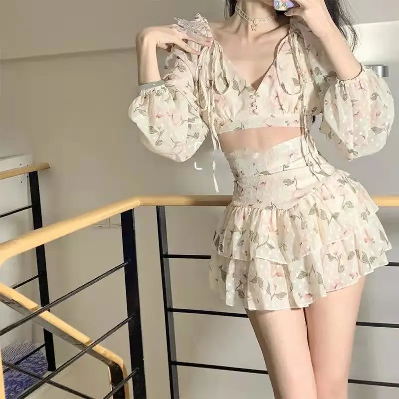 Zestawy damskie Sweet Lady Delikatny bufiasty rękaw Prosty dekolt w szpic Popularny nadruk Patchwork Backless Slim New Summer Mujer Ulzzang Ins Cosy