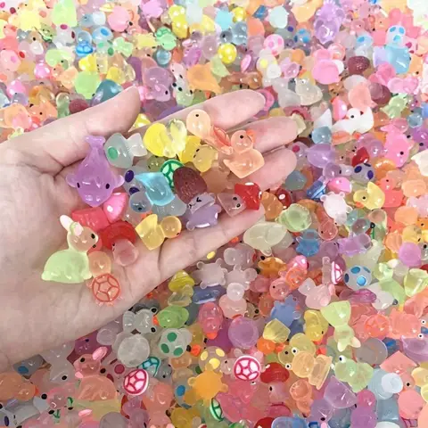 โมเดลสัตว์เรซิ่นเรืองแสงขนาดเล็ก 30-100 ชิ้น สำหรับตกแต่งตู้ปลา ของตกแต่งตู้ปลาเรืองแสงในที่มืด อุปกรณ์ตกแต่งตู้ปลา