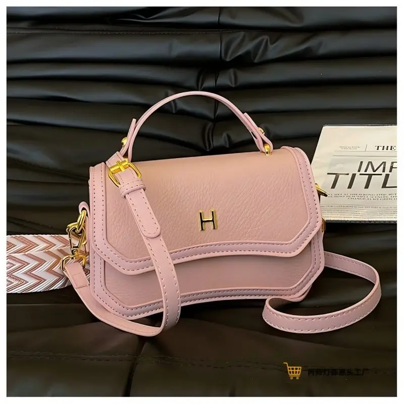 Mini bolsa crossbody de designer de luxo – 2025 nova bolsa feminina, bolsa de couro bege com detalhes chiques, bolsa de ombro elegante