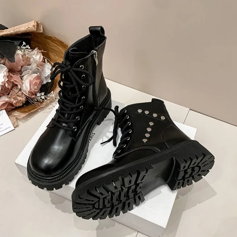 

New Round Toe Fashionable Side Zipper Motorcycle Shoes Solid Color Elegant Warm Casual Lace-up Non-slip Women's Boots Plus Size