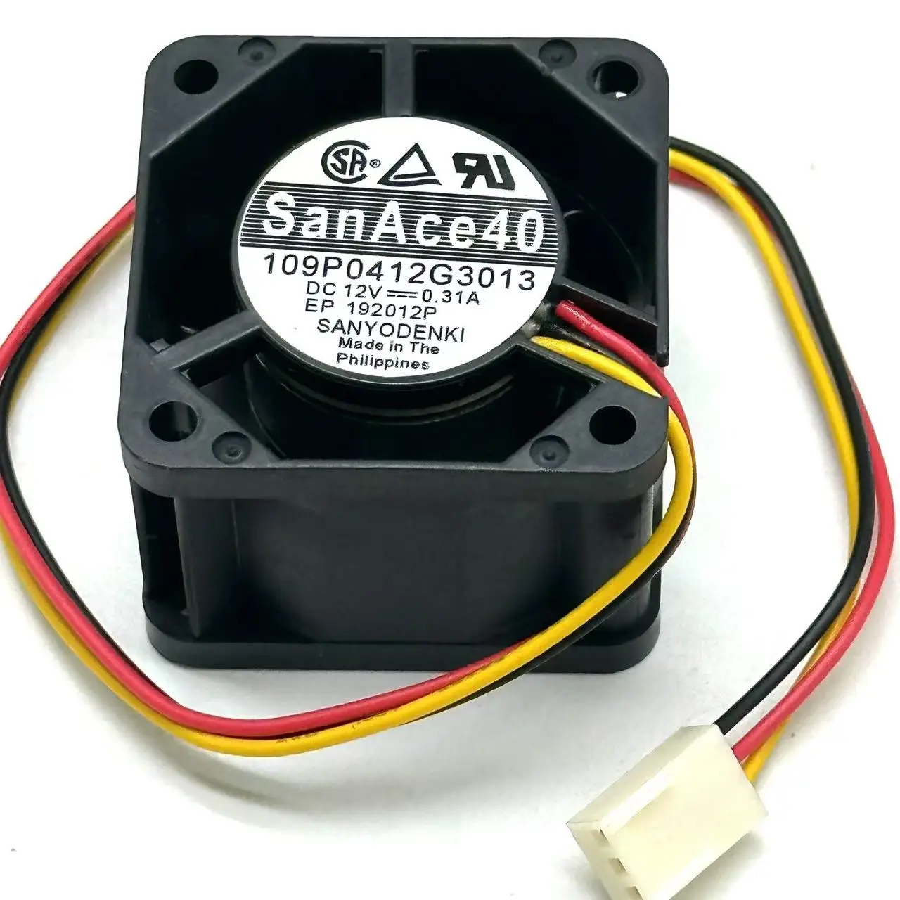 

SANYO DENKI 109P0412G3013 DC 12V 0.31A 40x40x28mm Server Cooling Fan