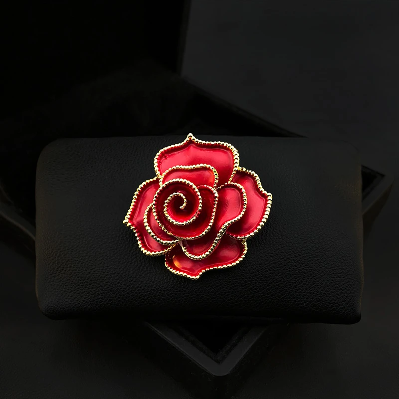 ZY Upscale Retro Camellia Flower Brooch Women's Suit Neckline Black Pin Clothing Accessories Fashion Corsage Jewelry 3769