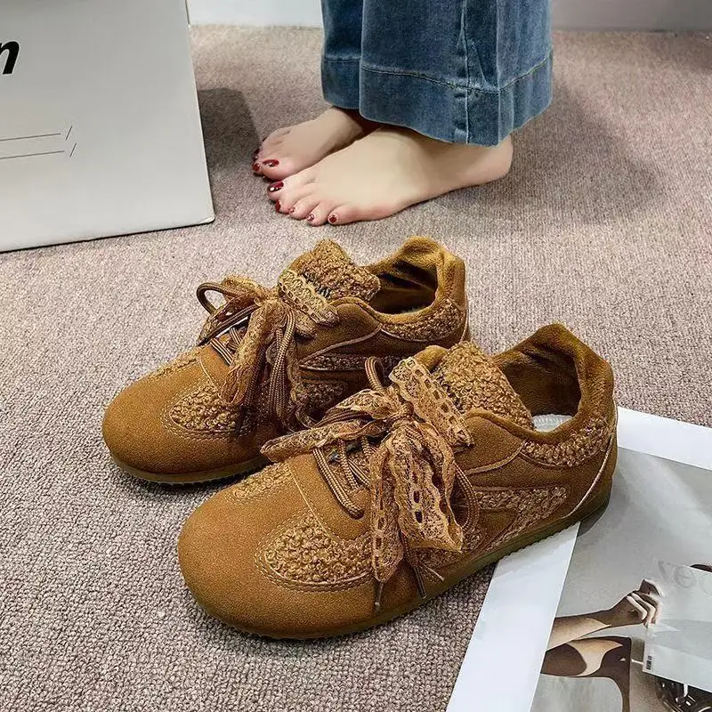 

Women's Lace Plush Warm Cotton Shoes 2025 Autumn Winter Women Lace-up Flat Shoes Fashion Retro Female Comfortable Casual Shoes