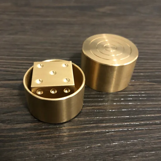 Super Mental Die (Brass) Metalism Magic Tricks Stage Magia Close Up Dice Number Prediction Magie Gimmick Props Magician Comedy