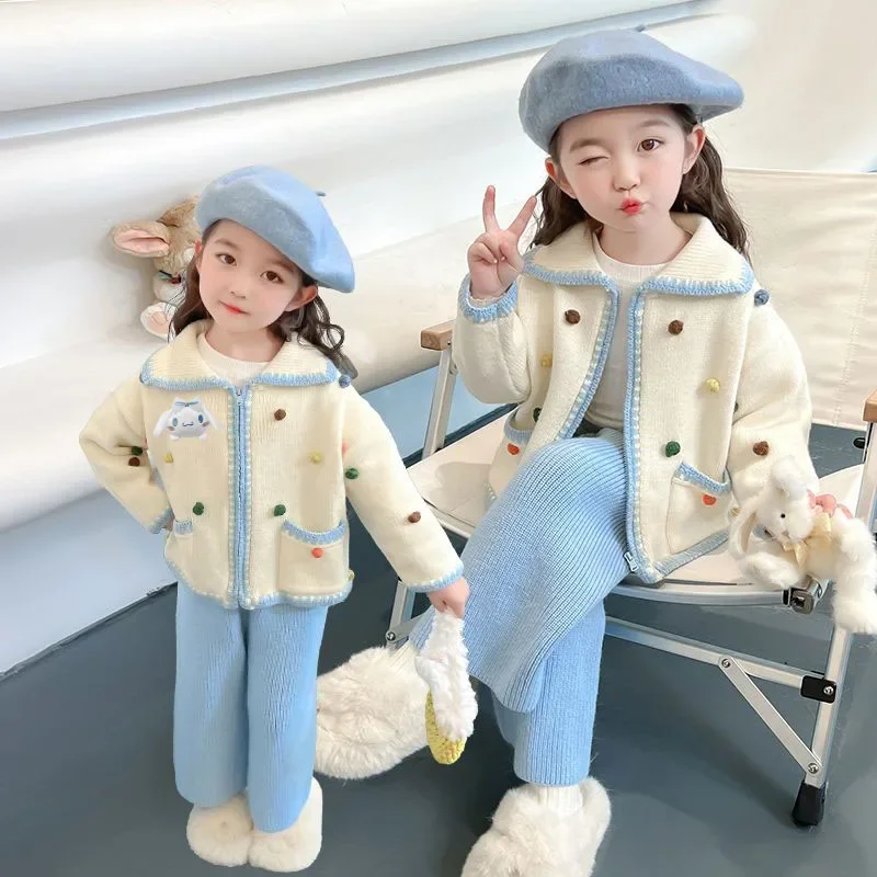 Suéter de Anime Sanrioed Cinnamoroll para niñas, abrigo de otoño, traje de moda, cárdigan, pantalones, dos piezas, coreano, alta calidad, nueva ropa para niños