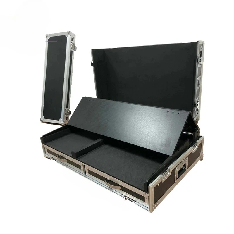 Goodwill Flight Case Lighting Controller MA2 OnPc Command Fader Wing Dual 22'' Touch Screen Case