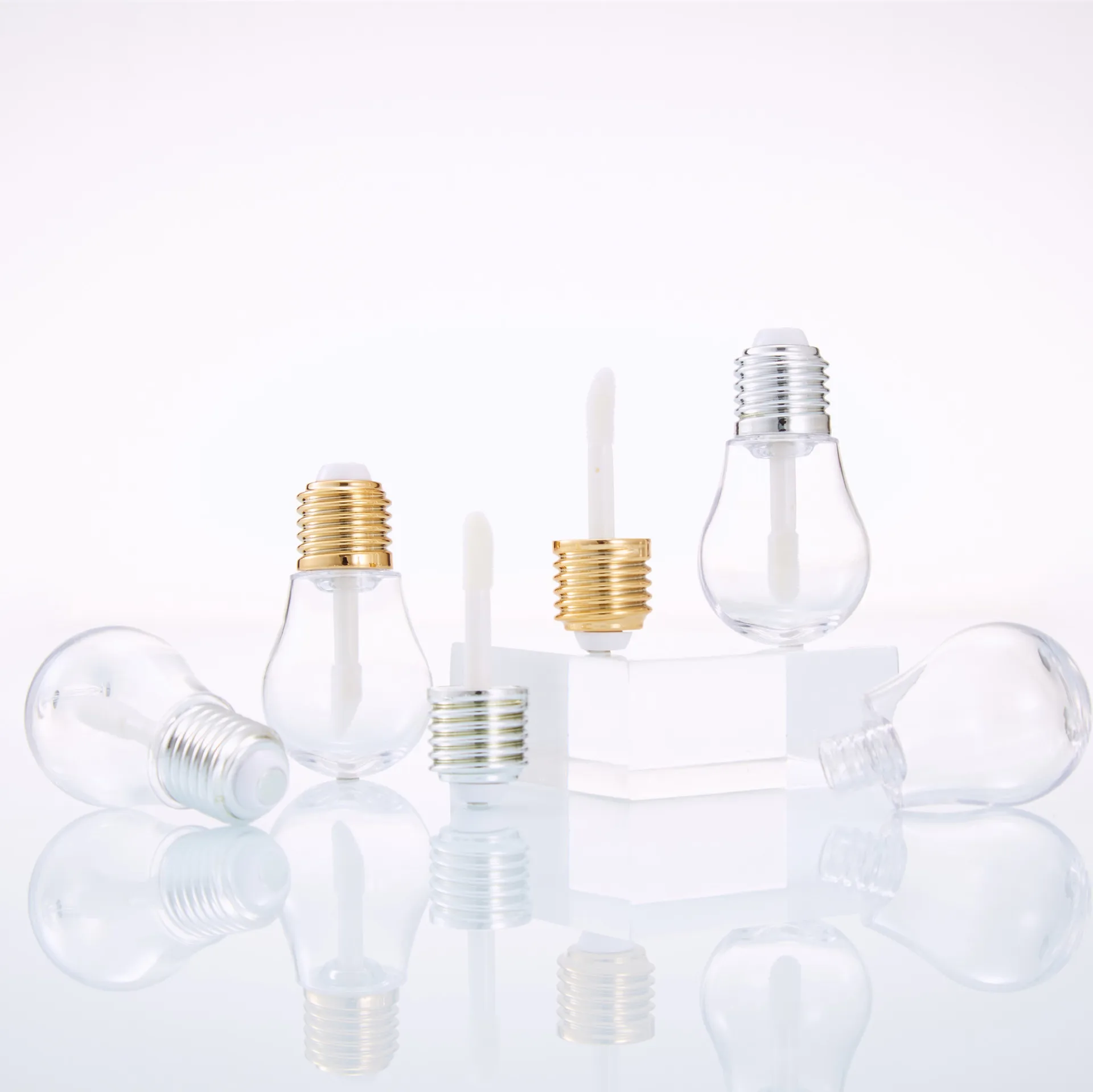 

Clear Mini Refillable Lip Balm Bottles With Rubber Insert Cosmetics Storage 9ml Cute Light Bulb Shape Empty Lip Gloss Tube