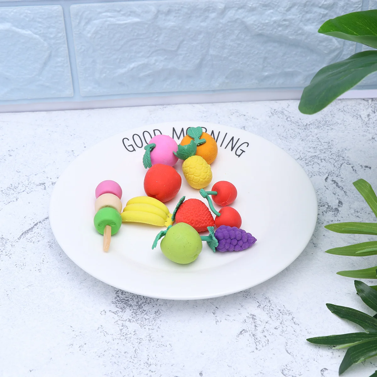 10Pcs Simulation Fruit Eraser Cute Kids Stationery Set Easy Erasing Writing Drafting Tools for School Classroom Rewards Birthday