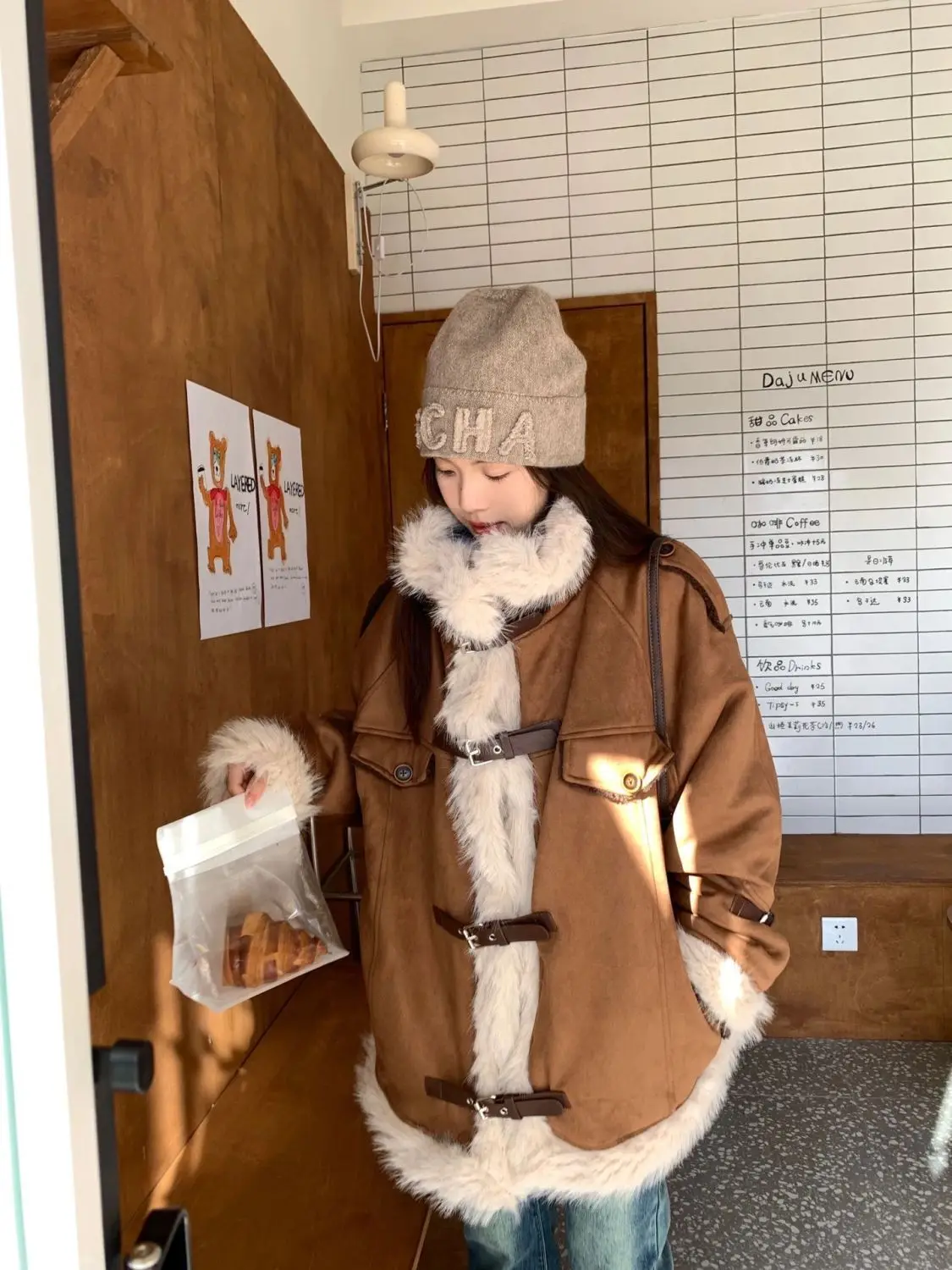 Chaqueta de motociclista acolchada con cuello de piel sintética de invierno para mujer Abrigo grueso y cálido