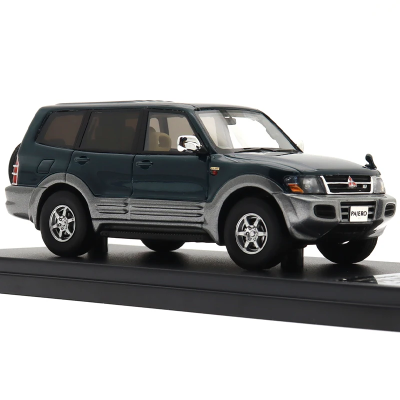 1:43 Harz Modellauto PAJERO (1999) Edition Automodell Hohe Simulationsfahrzeuge Dekoration Ornament Spielzeug für Jungen Sammlung Geschenke