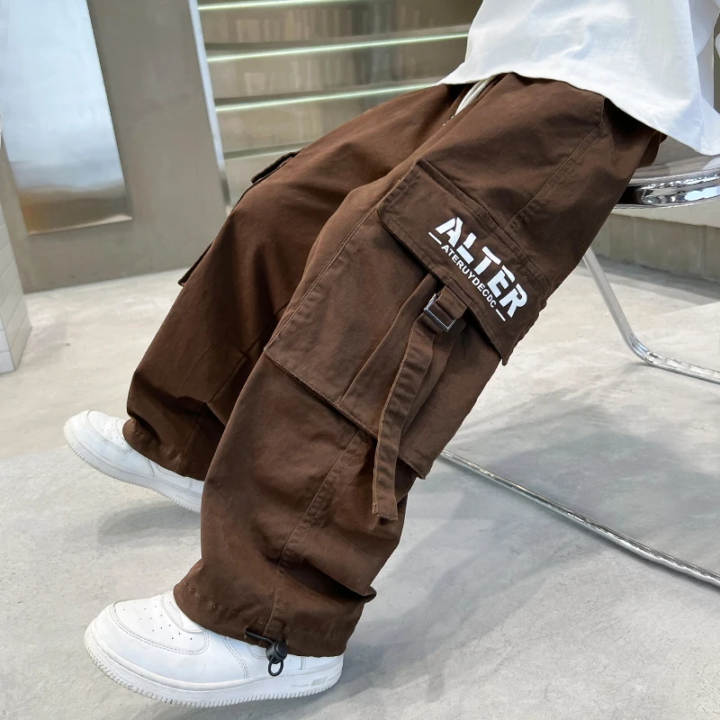 Luxury Tweens Child Cool Brown Cargo Pants with Side Pocket for Boy Loose Fit Sporty Drawstring Trousers Kids Hiphop Sweatpants