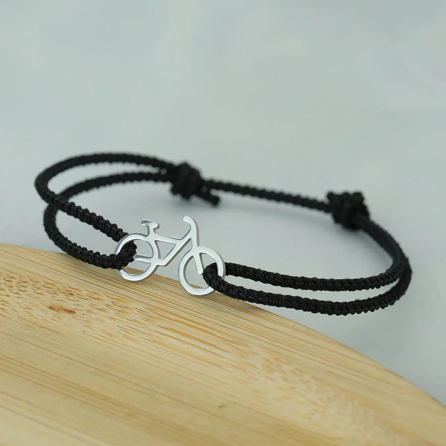 Personalisiertes Sport-Edelstahl-Fahrradarmband für Männer und Frauen, schwarz-rotes Fahrrad-Charm-Armband, Schmuck – Detail 6