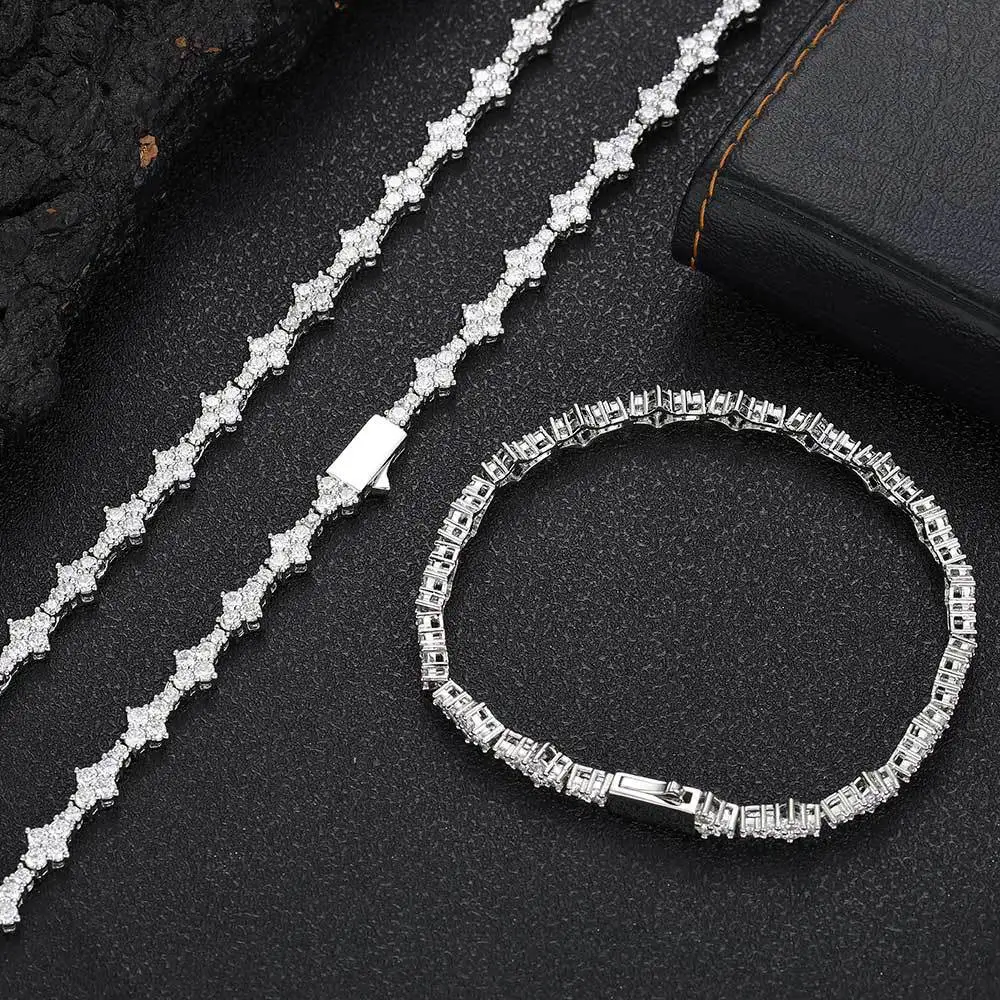 

2025 NEW Luxury Ice Cube Zirconia Tennis Chain Hip hop Bracelet Men's And Women's Sparkling Simple Couple Gift