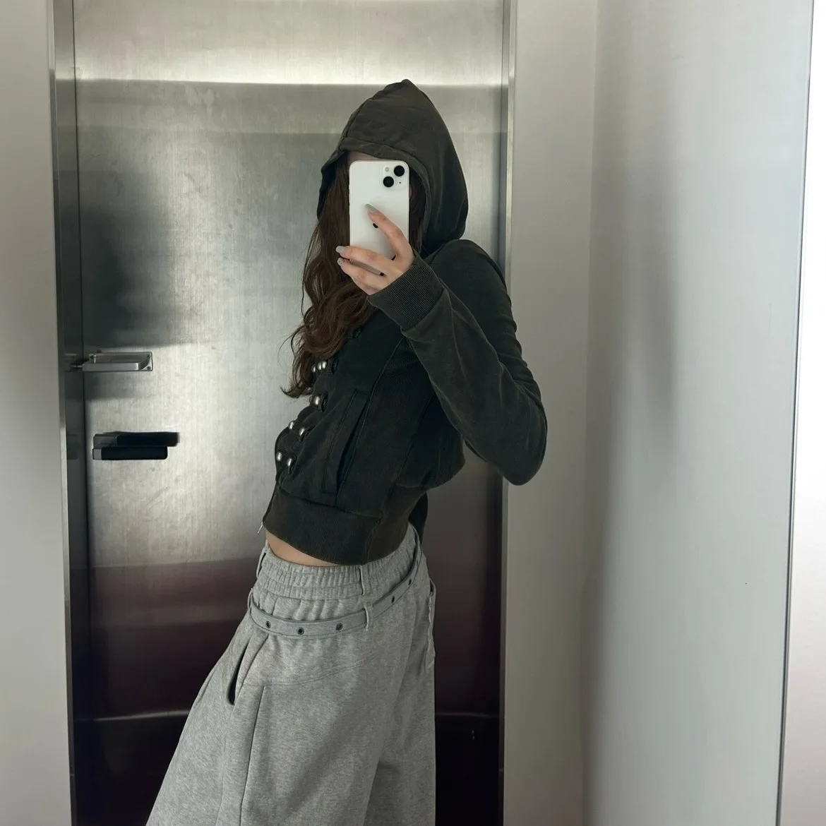 American Court Style Design Personality Trendy Short Hoodie Slim Fit Niche Dark Sweater