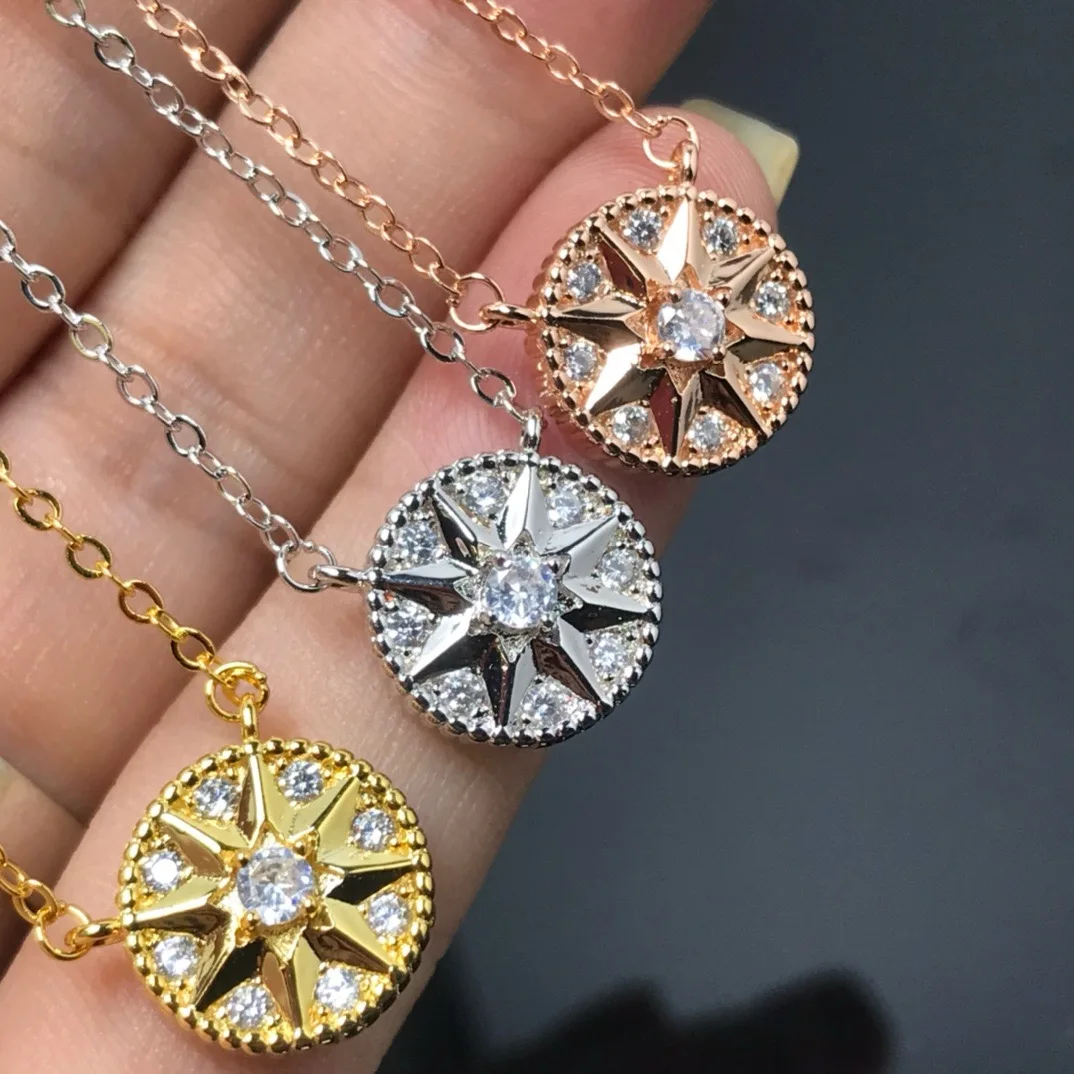 

Новая модель колье Dijia Six-pointed Star Full Sky Star Compass 2025 года — уникальная, изысканная, модная и универсальная.