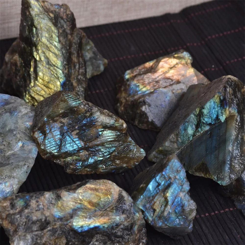 Natural Chakra Reiki Raw Gemstone Flashy Labradorite Rough Healing Stones For Decoration