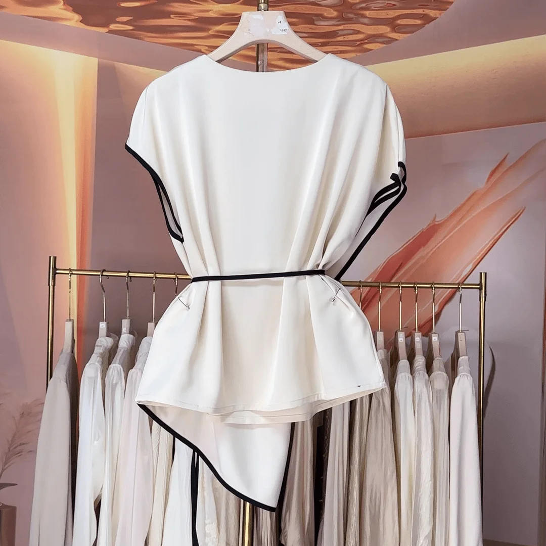 

Women Asymmetric Waist Slimming Simple Top Temperament Light Luxury Fashionable Small Shirt