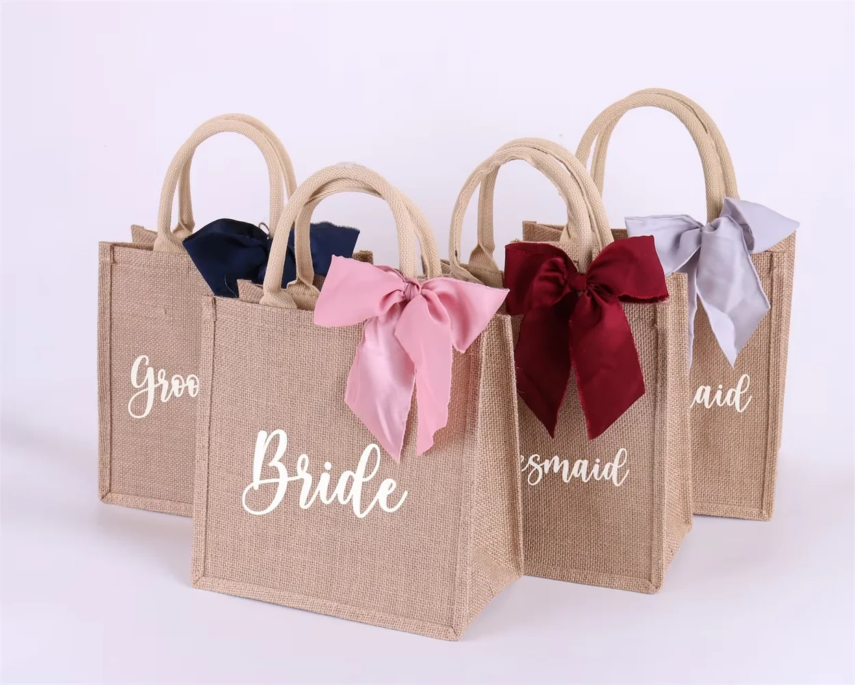 

Set of 5-10, Burlap Tote Bags Personalized Bridesmaid Gift Bag Custom Name Bachelorette Party Beach Jute Bag Mother of Bride Wed