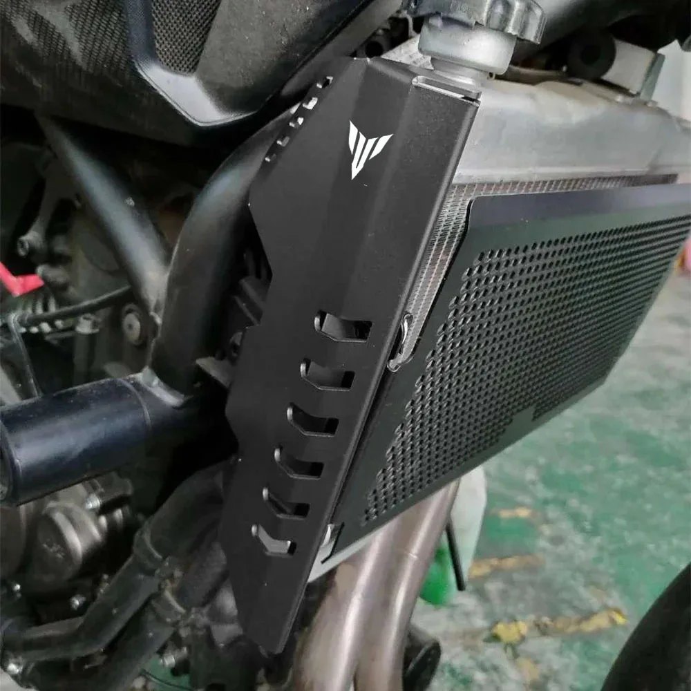 

Motorcycle Accessories FOR YAMAHA MT-07 MT07 FZ07 FZ-07 MT 07 FZ 07 2013-2014-2015-2016-2017 Side Radiator Guard Cover Protector