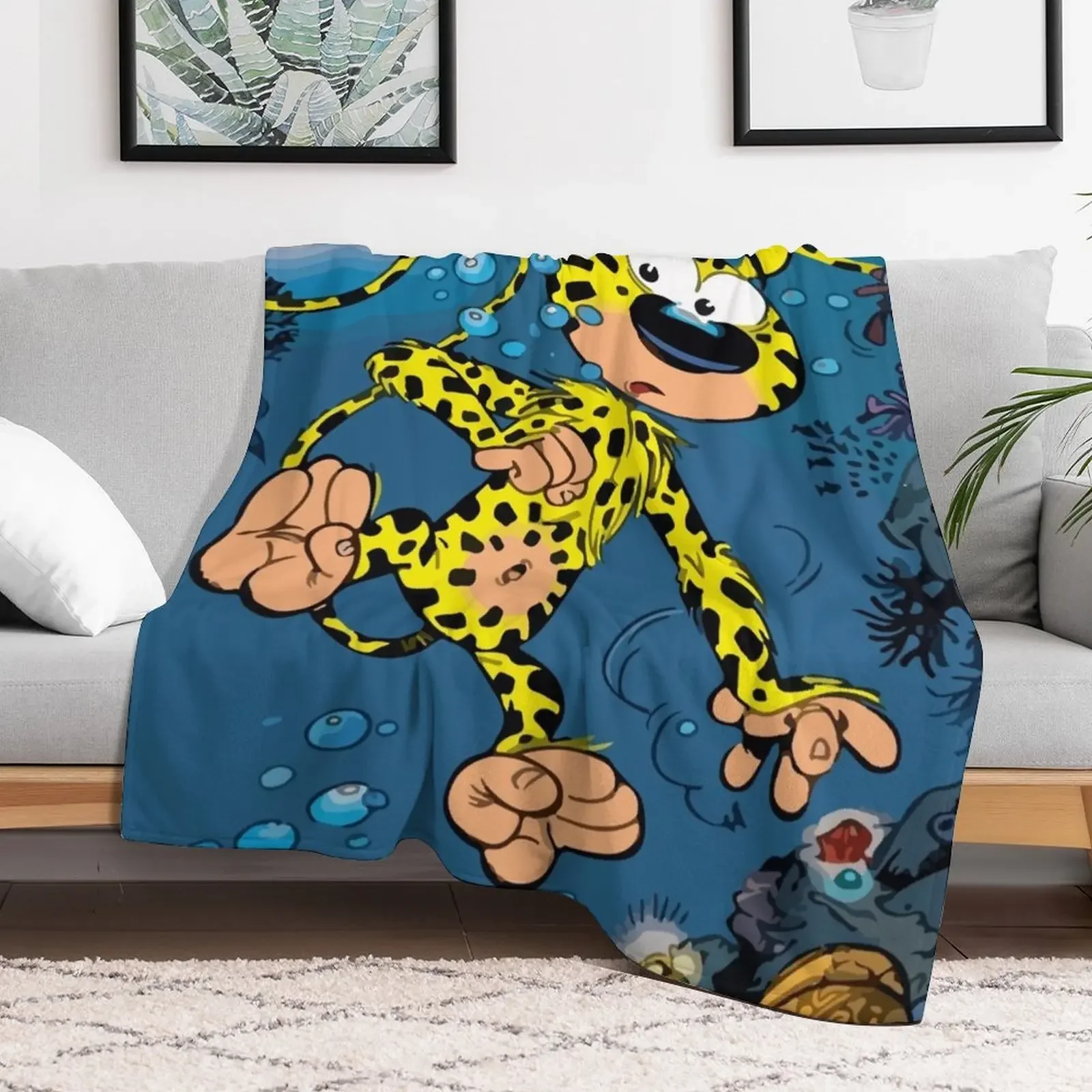 Marsupilami under water Throw Blanket Soft Warm Blanket Gift for Grandparents