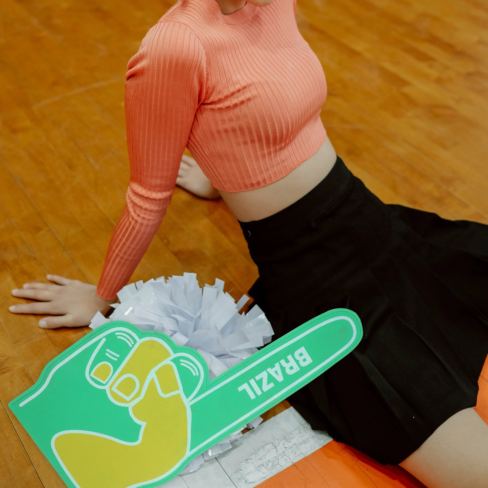 

Foam Gloves Outdoor Finger Accessories Design Party Decor Green Wear-resistant Sports Prop