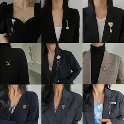 Fashion Pearl Flower Pendant Brooches Metal Tassel Double Chain For Lady Men Suit Shirt Coller Lapel Pin Decoration Jewelry