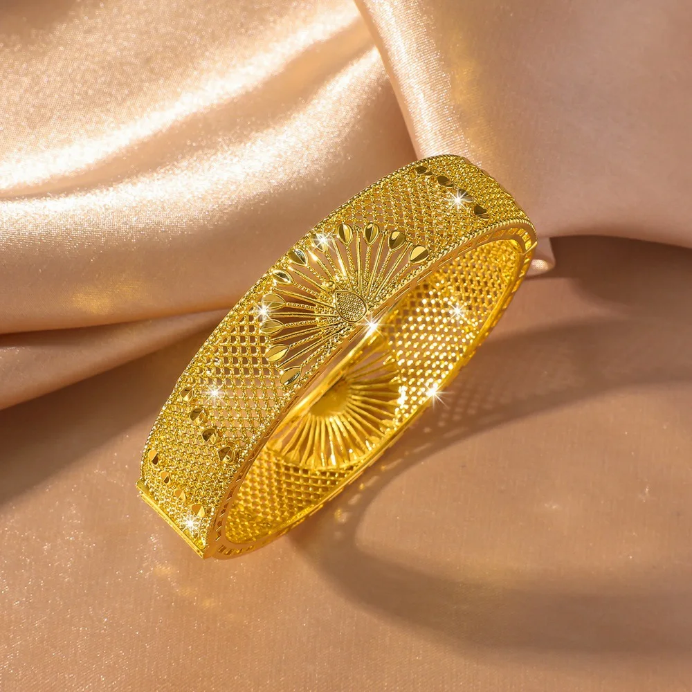 Luxury 24K 9999 Pure Gold real gold Peacock Open Screen Hollow Bracelet Buckle Bracelet Dubai Wedding Bracelet