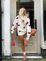 Women Fashion Versized Love Heart Printed Knitted Pullover Elegant Long Sleeve Round Neck Sweater 2024 Autumn Lady Street Jumper