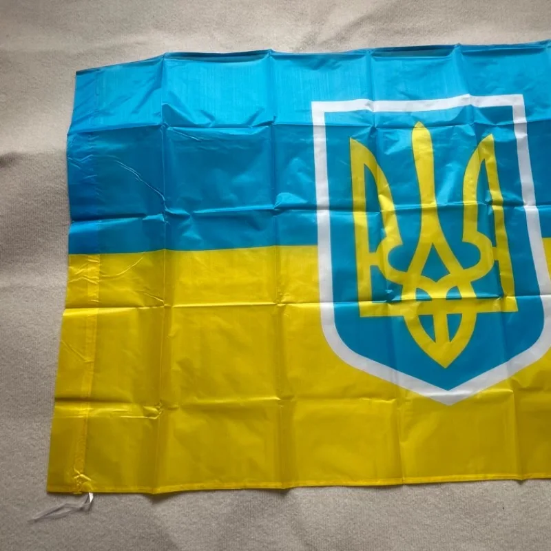 YIXIN Ukrainian presidential flag 90*150cm The Ukraine banner Home Decoration 100% polyester hanging Ukraine flag - view 2