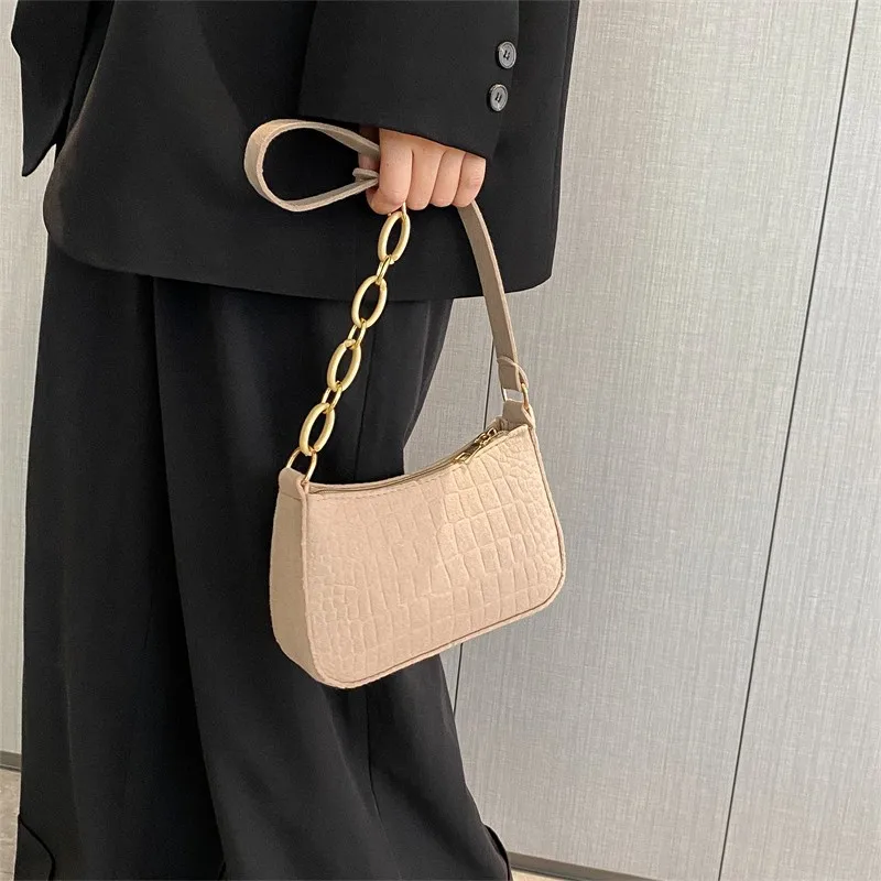 Niche design stone pattern one-shoulder bag for women, chain felt armpit bag, 2025 new style crescent saddle bag, handbag