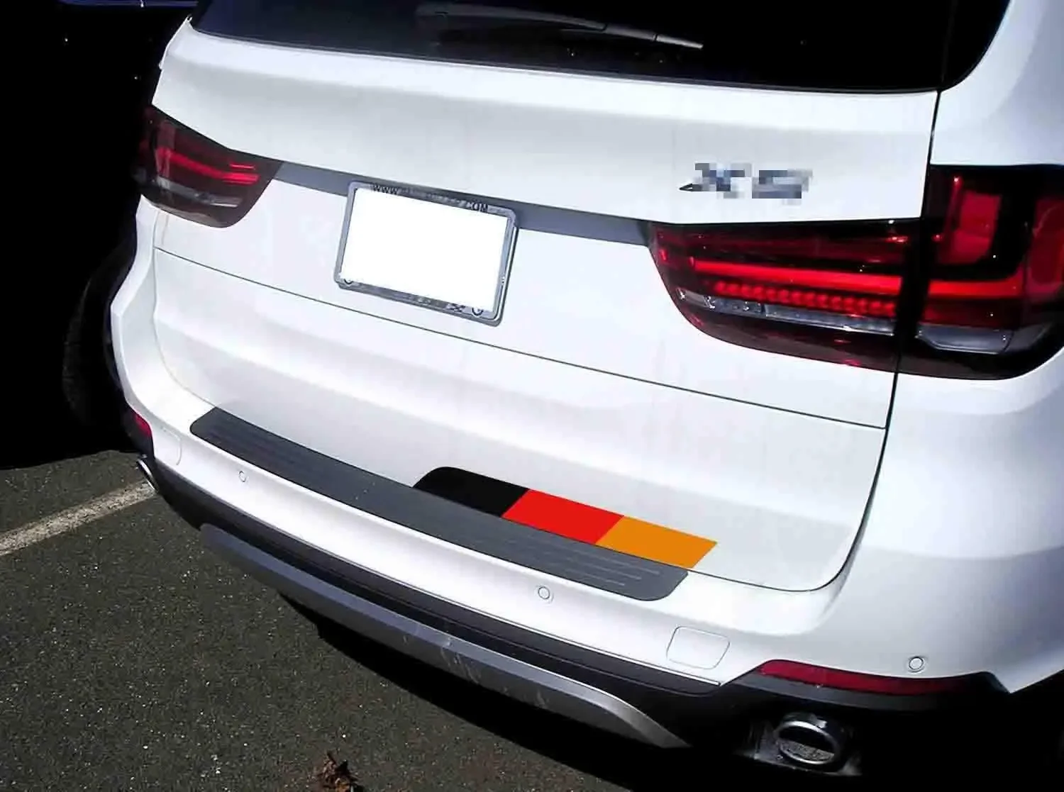 Reflective or German Flag Stripe Decal, Suitable for Car Exterior Cosmetics Such As Bonnet basket, Trunk, Side Skirt, Bumper Etc