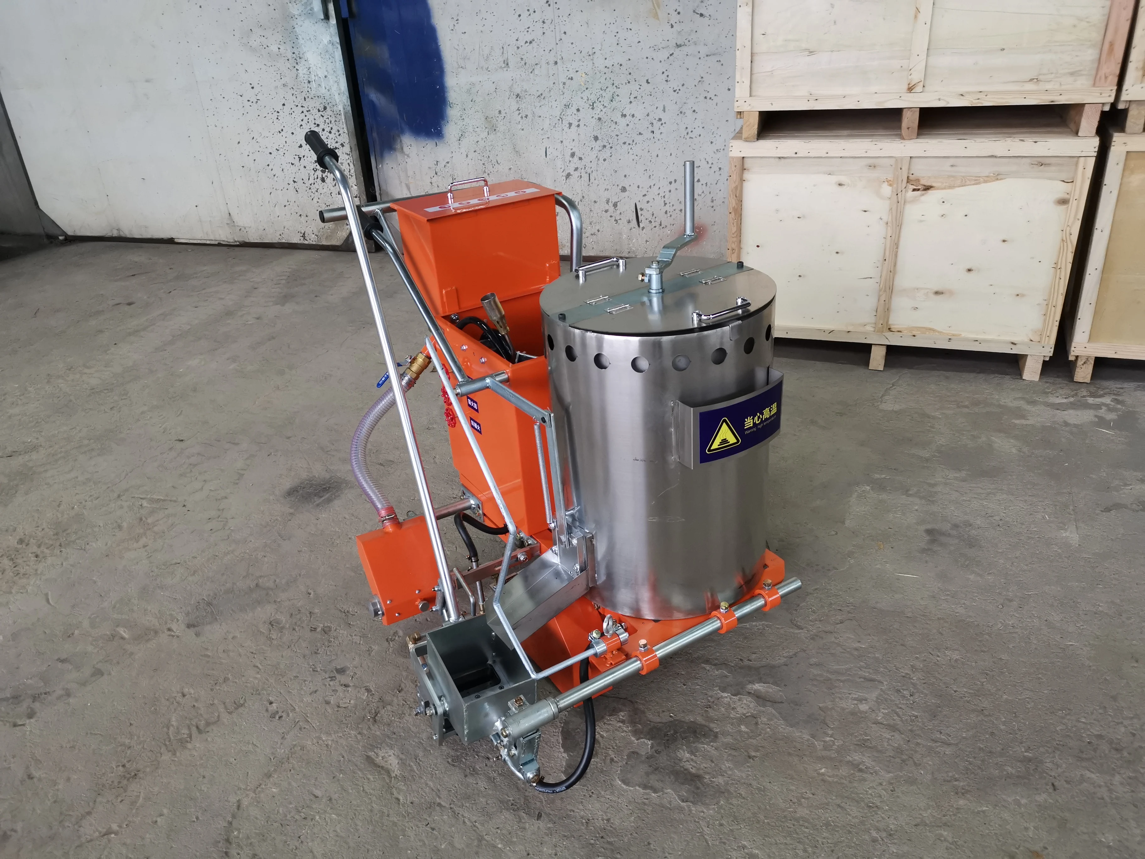 Wholesale Thermoplastic Road Marking Machine for Traffic Safety Paint on City Road Edge Line with Low Maintenance Cost