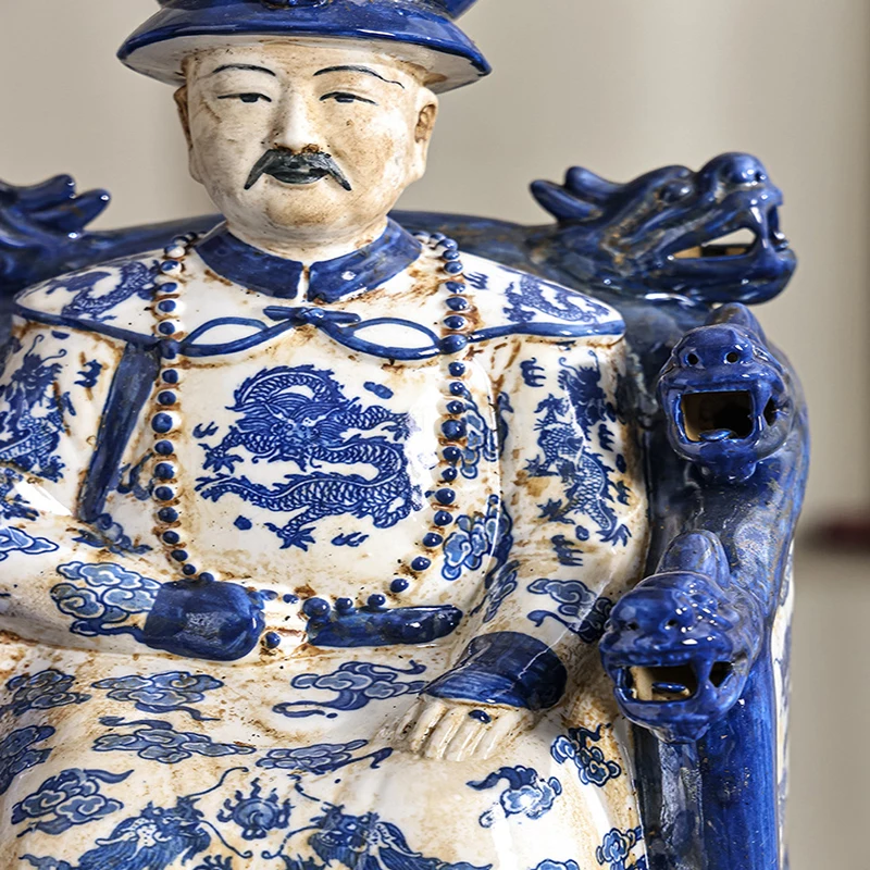 Ceramic Sculptures Of Emperor Qianlong Ornaments