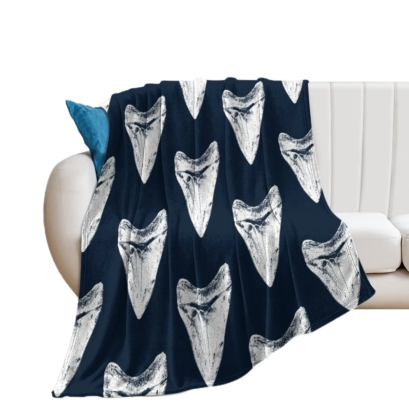 

Megalodon Shark Tooth Throw Blanket christmas gifts Sofa Quilt Warm Blankets