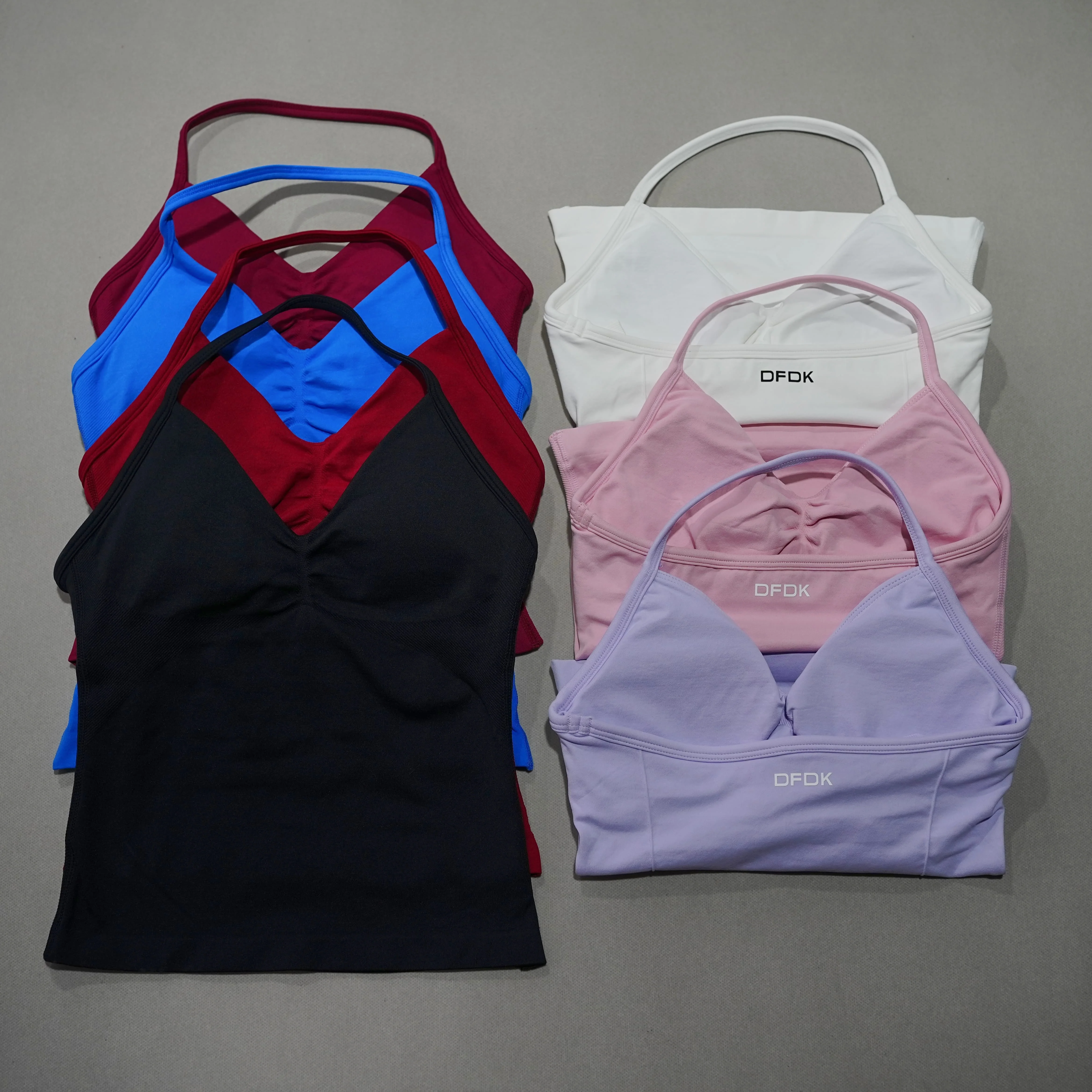 DFDK Women's V-Neck Sports Vest, Seamless Sleeveless Yoga Top, Detachable Padding, Breathable Slim Fit Gym Running Athletic Wear