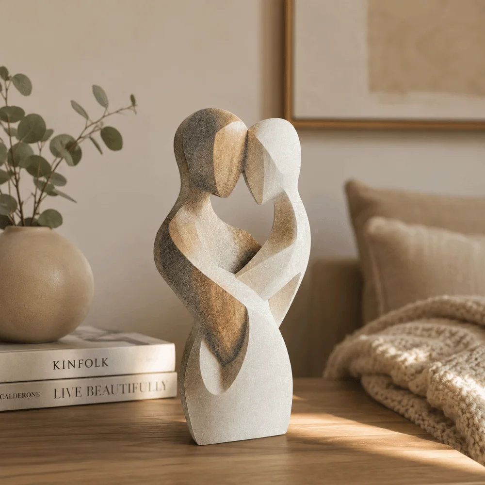 New 2D Flat Statue Artificial Wood Elegant Couple Statue Embrace Modern Decorative Statue Desktop