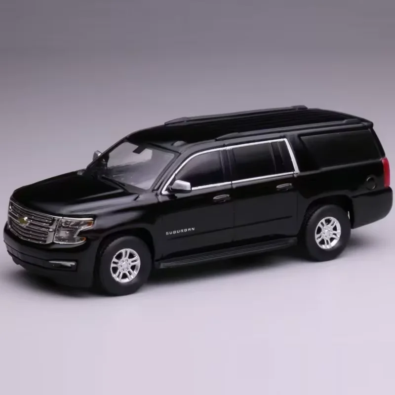 New 596 Model 1:64 Black Chevrolet Tahoe Unmarked US Police Alloy