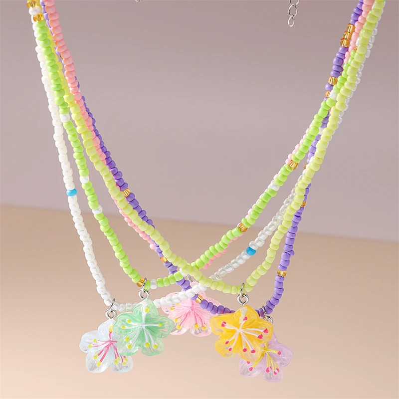 

5Pcs/Set Fashion Handmade Beads Necklaces for Women Flower Pendant Necklaces Girls Party Festival Jewelry Gifts