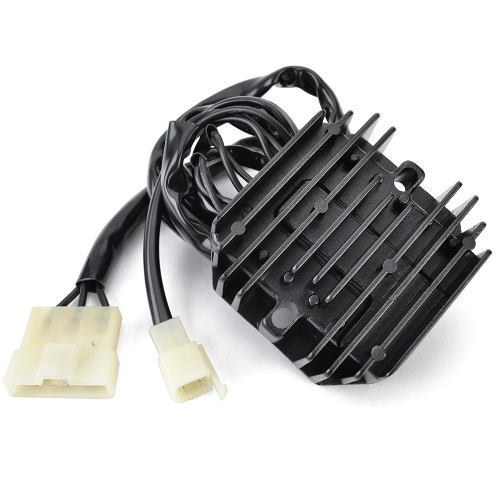 Motorcycle regulator rectifier For K-TM 125 200 250 390 DU-KE Husqvarna SVARTPILEN 125 200 250 401 28111034000 28111034000