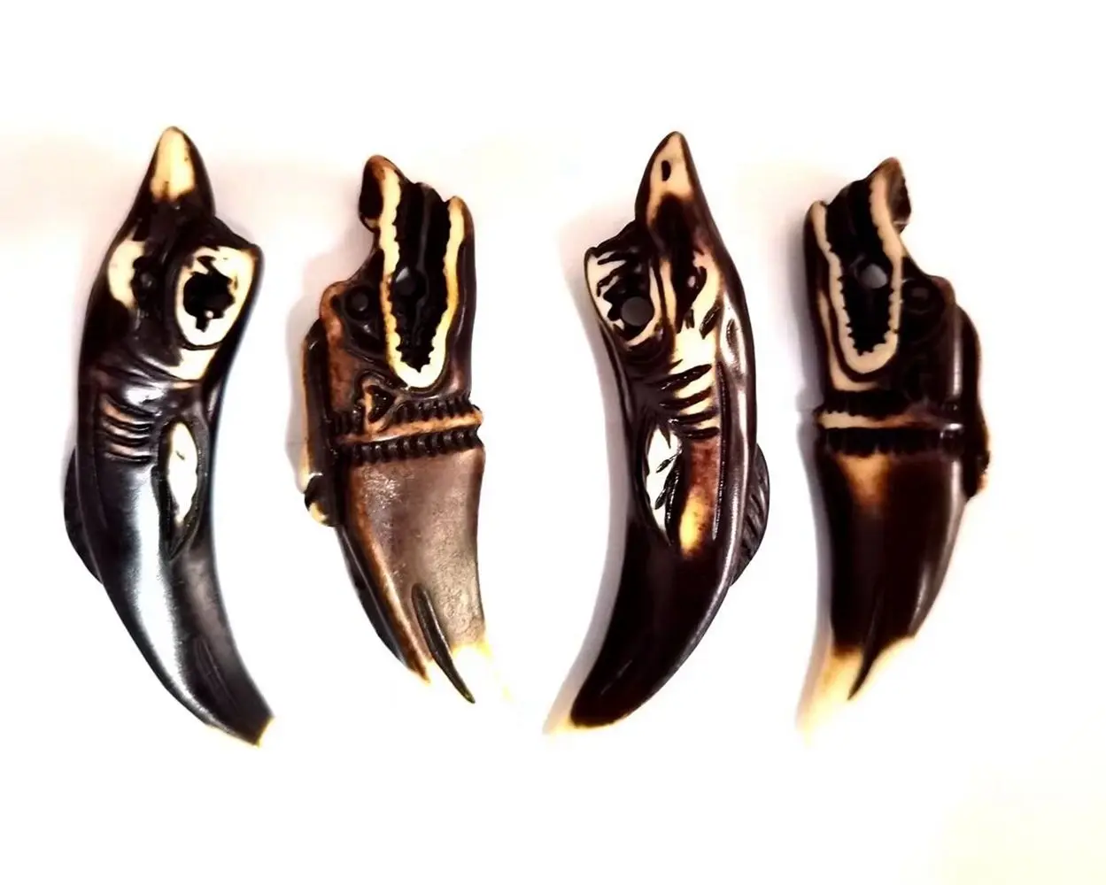 

12 pcs Men Shark Dragon Handmade Key Chain Tibetan Creative Motorcycle Bicycle Keyring Gift