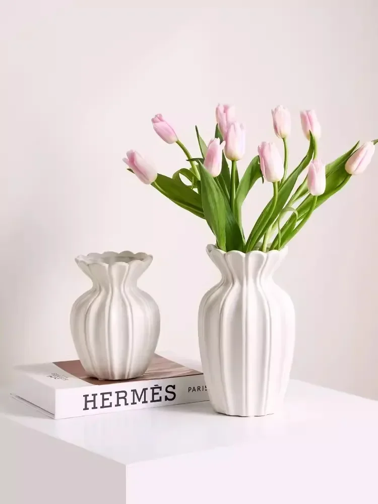 Nordic Retro Gold Painted Cream White Ceramic Vase Living Room Coffee Table Flower Arrangement Vase  Girl Flower Pot  Home Decor