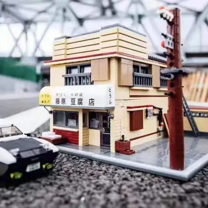 Movie Game Japanese Anime MOC INITIAL D Fujiwara Tofu Shop Model 1908PCS Building Blocks Brick Toys for Children Birthday Gift