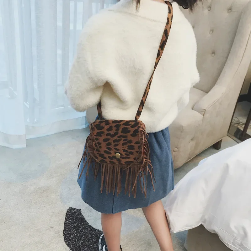 Korean autumn minimalist and fashionable retro tassel bag Solid leopard print suede children shoulder crossbody bag