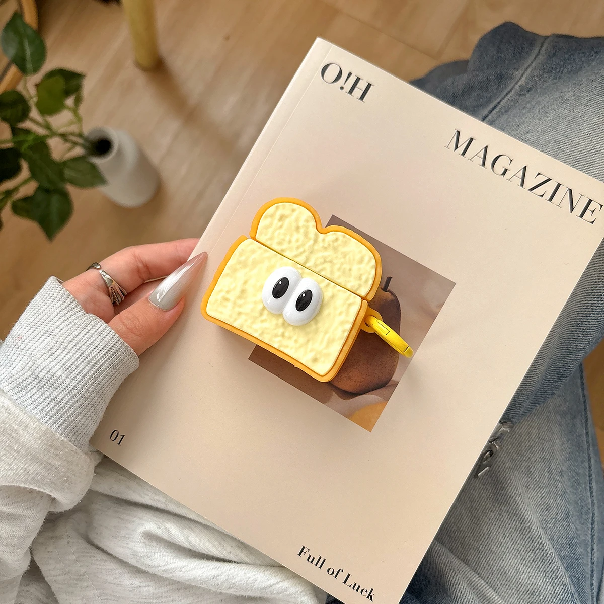 حافظة Big Eye Toast لأجهزة Apple AirPods Pro 1 2 3 AirPods 4 مقاومة للغبار لأجهزة AirPods 1 2 3 4 سماعة بلوتوث واقية مضادة للصدمات