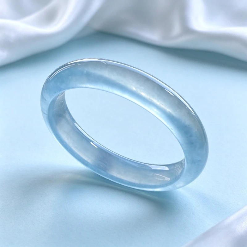 Ice Through Light Blue Bracelet, Simple, Fresh and Versatile Jewelry