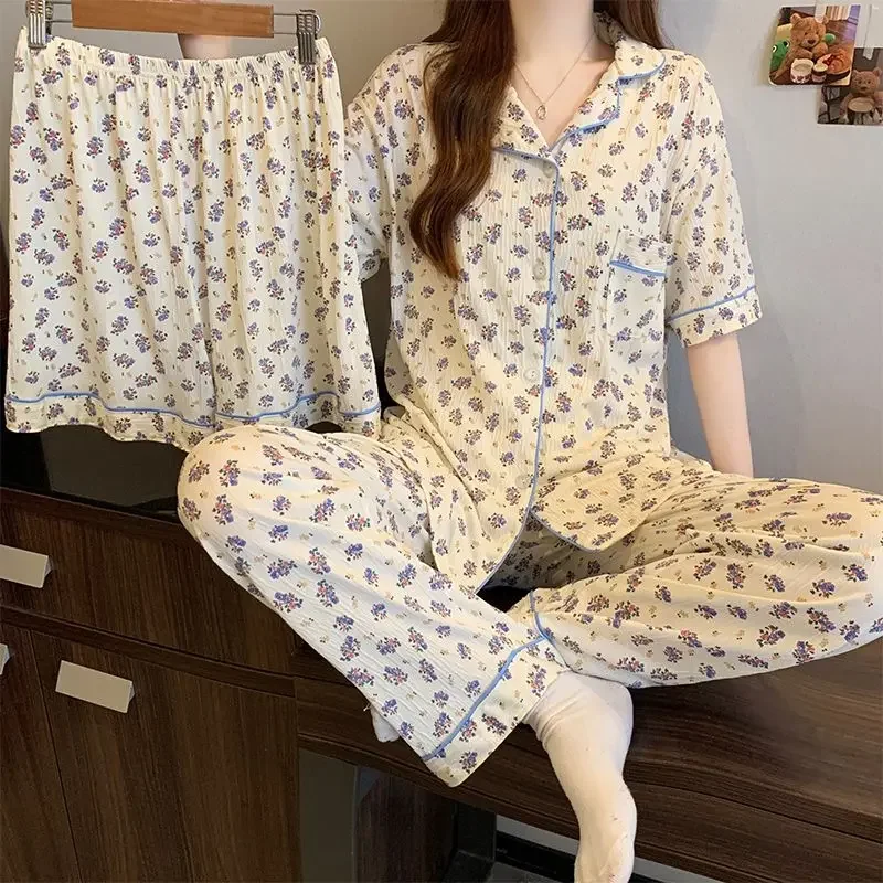 

Elegant Floral Print Women's Pajamas Fashion Aesthetics Milk Silk Homewear 2025 Spring Summer New Lapel Top+Pant+Shorts 3PC Set