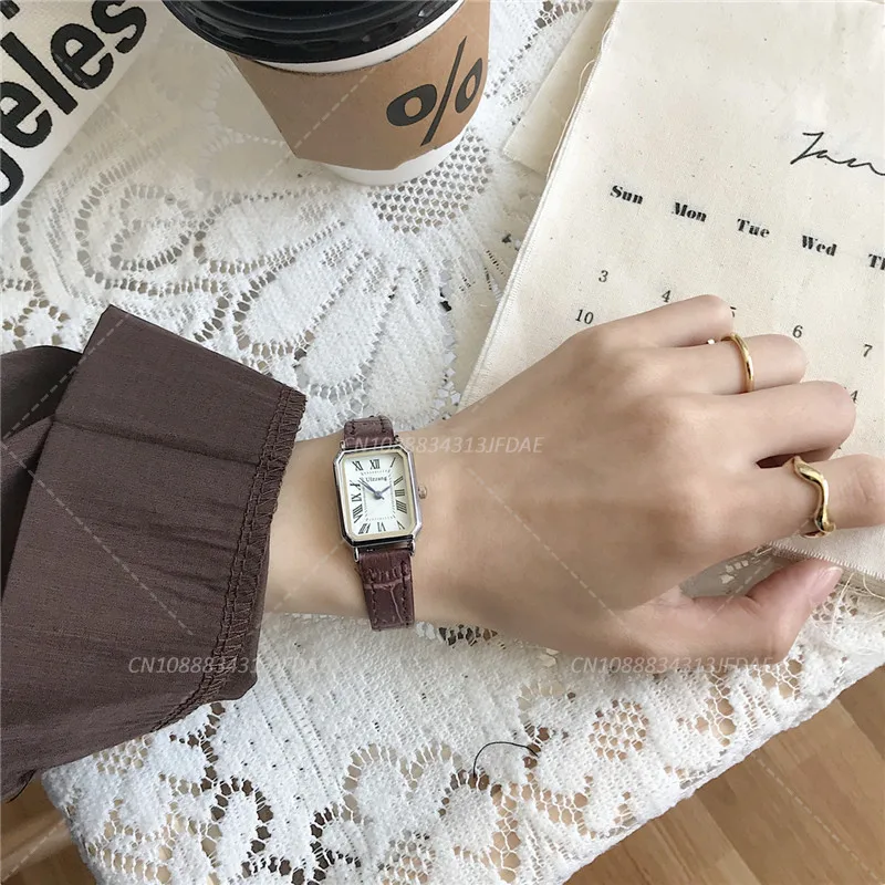 

Классические часы в стиле ретро, повседневные кварцевые циферблаты, кожаный ремешок, прямоугольные часы, модные наручные часы для женщин