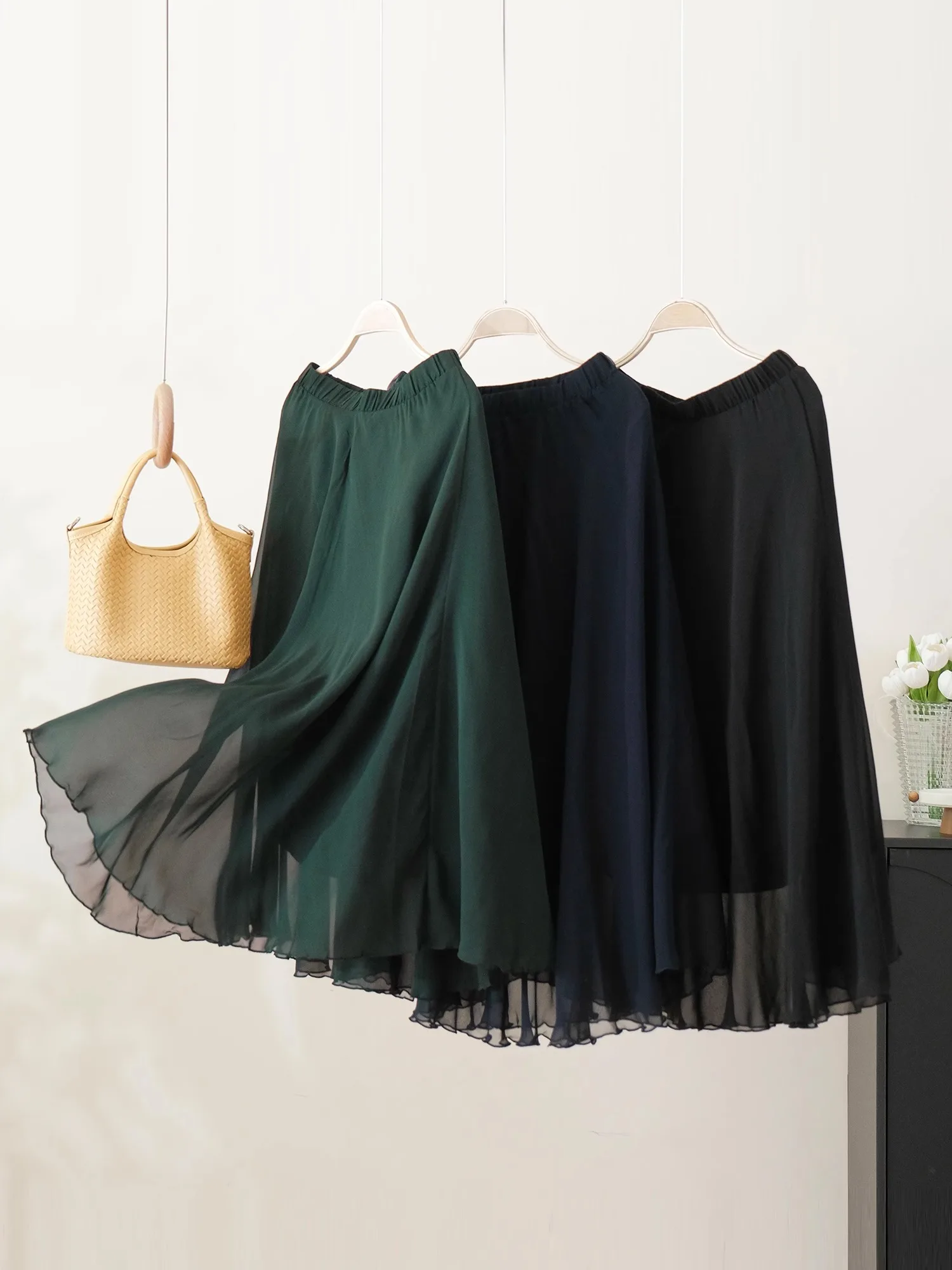 

Ele Simple Cotton Lined Silk f Skirt for Women by Little Ear Production Spring 2025 Collection Chinese Origin
